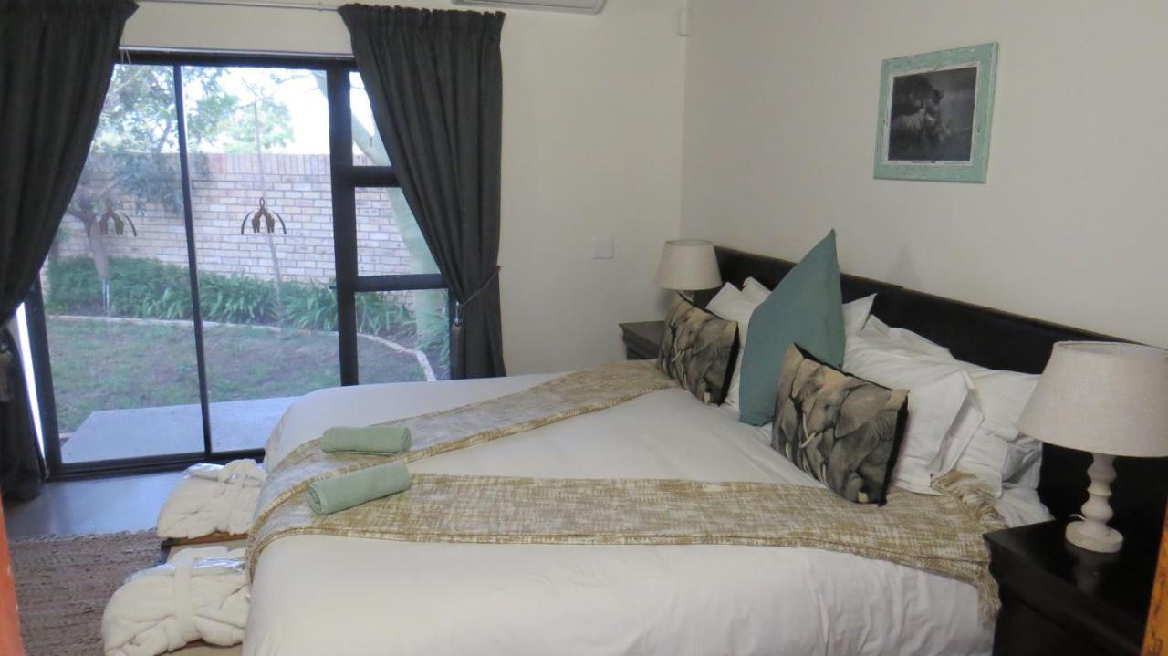 Parkview Safari Lodge Колчестер Экстерьер фото