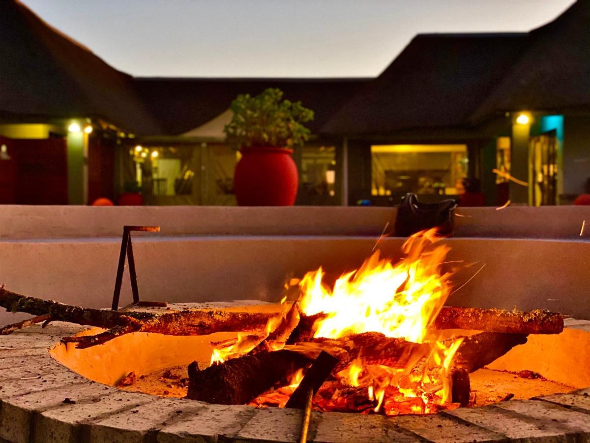 Parkview Safari Lodge Колчестер Экстерьер фото